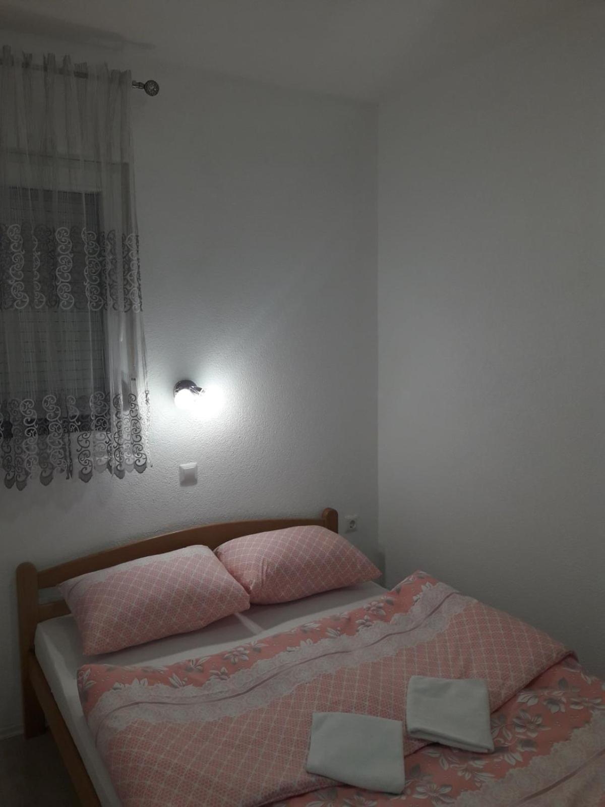 Kaca Apartmani 1 Banja Luka Exterior photo