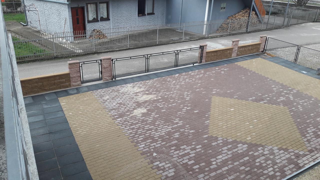 Kaca Apartmani 1 Banja Luka Exterior photo